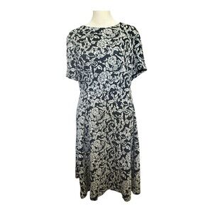 Hutch Anthropologie Navy White Floral Dress Size 0X Stretchy  Fit and Flare